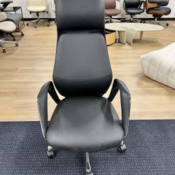 Napa Leather Executive Office Chair