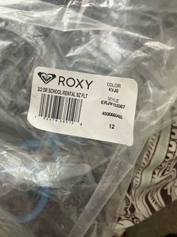 Women’s size 12 Roxy 3/2 wetsuit brand new