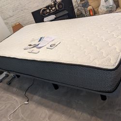 Adjustable Bed W/Massage (Never Used)