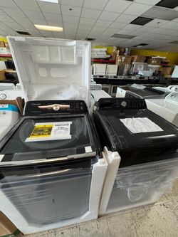 Upload black Samsung Washer and dryer set, we deliver install and finance.