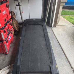 Golds Gym Treadmill 