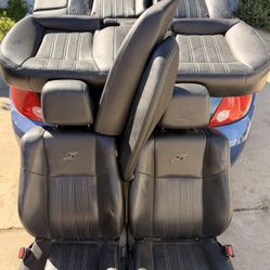 Chrysler 300s Leather Seats Complete Set 
