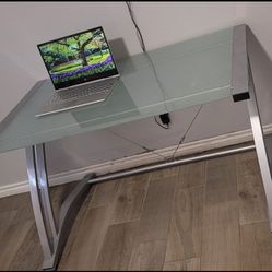 $75 Computer Desk