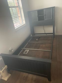 Twin/Twin XL Captain’s Bed Frame