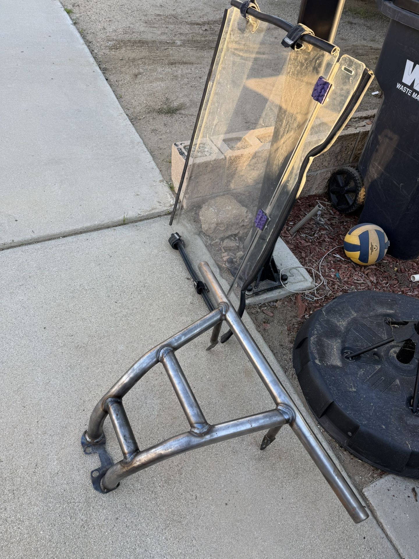 Polaris Rzr Rear Bumper And Windshield