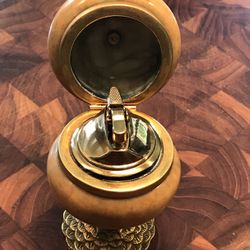 Vintage Onyx Cigarette Lighter