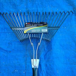 Rake With Wooden Handle