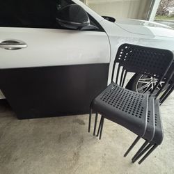 IKEA Table + 4 Chairs