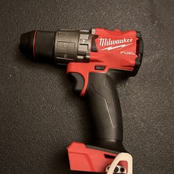 New-M18 FUEL 18V Lithium-lon Brushless Cordless 1/2 in. Hammer Drill/Driver (Tool-Only)