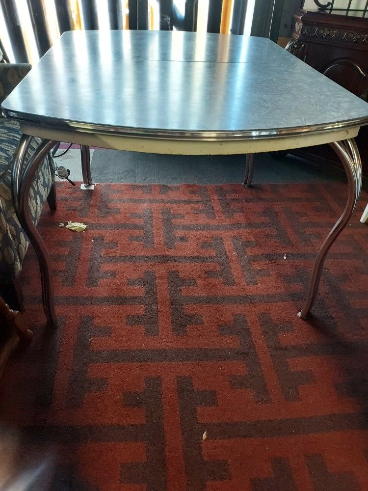 Formica Dining Table REDUCED