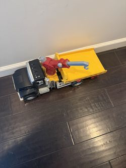 Extra Large Flat Bed Toy Tow Truck