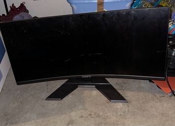 Broken Monitor