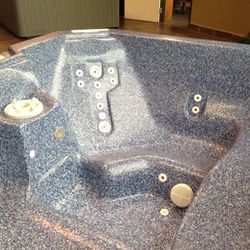 Hot tub spa! Completely refurbished