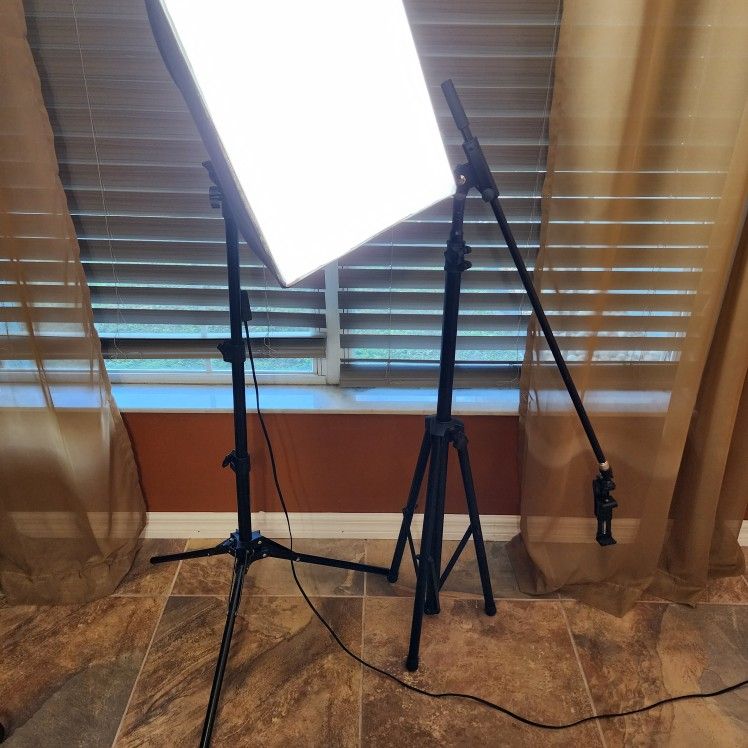 Studio Light Tripod Camera Recording YouTube Gear