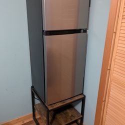 mini fridge w table like new