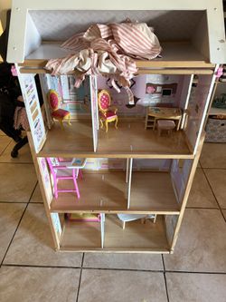 Doll House
