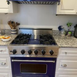 Viking Range & Hood