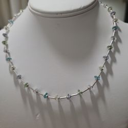 Necklece