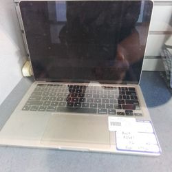 Apple M2 2022