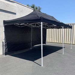 (New in box) $205 Heavy Duty 10x20 FT Easy Popup Canopy with (2) Sidewalls, Color Blue or Red 