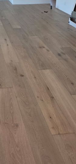 Engineered hardwood floring