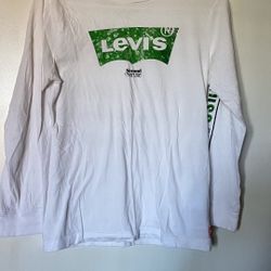 Boys t-shirt & Sweater 