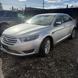 2017 Ford Taurus Part Out