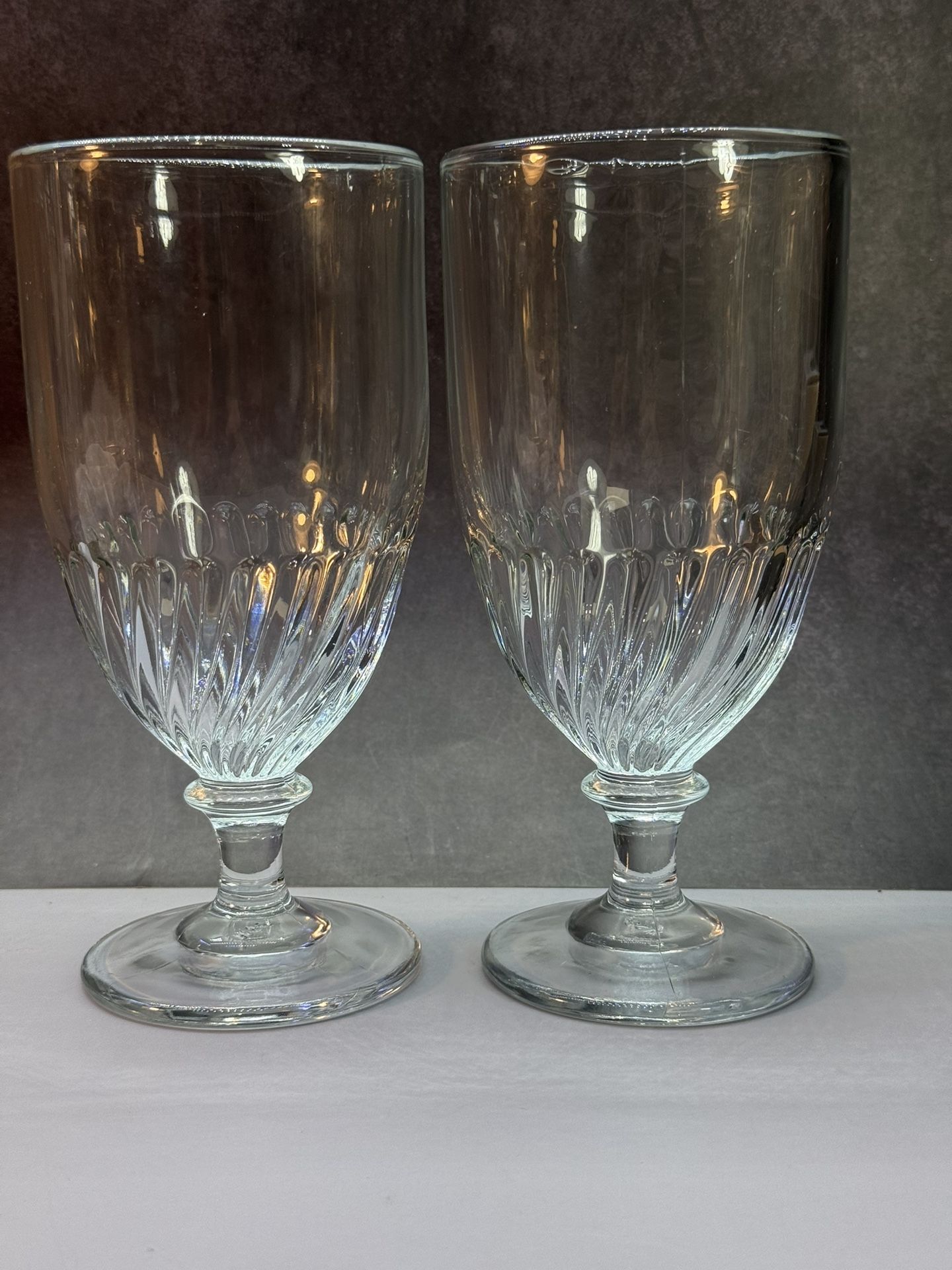 Set of (2) Martha Stewart Everyday 12oz Footed Water Goblets Glasses Swirl Pattern. Thick/Heavy Glass