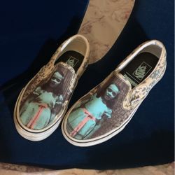 New VANS limited Edition Men’s 4.5 THE SHINING TWINS