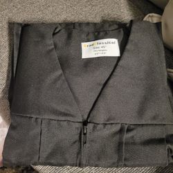 Grad Classical Black Graduation Cap And Gown 