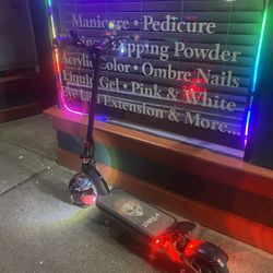 Varla electric scooter 40mph (Trade for suron, talaria or Kinda electric dirtbike)