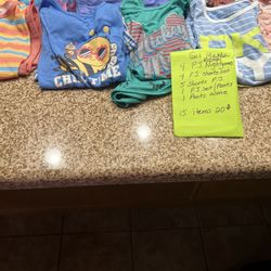 Girl Bundle Size 10/12😀