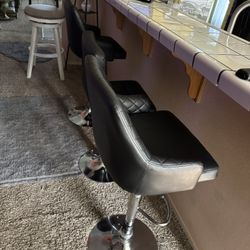 Bar stools 3 