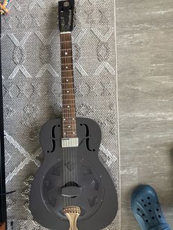 Resonat guitar