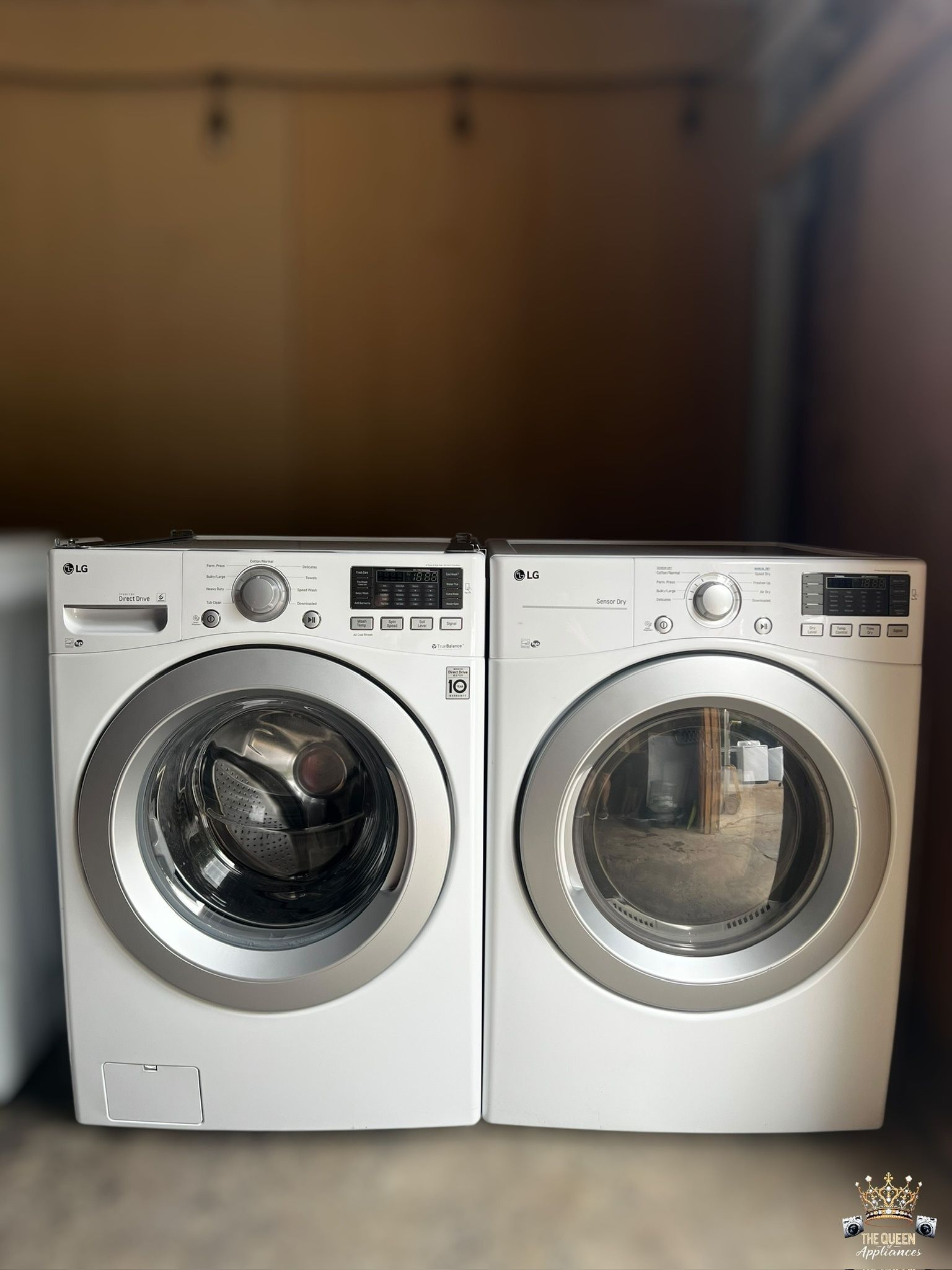 LG washer and electric dryer set. 