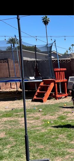 Steps for trampoline