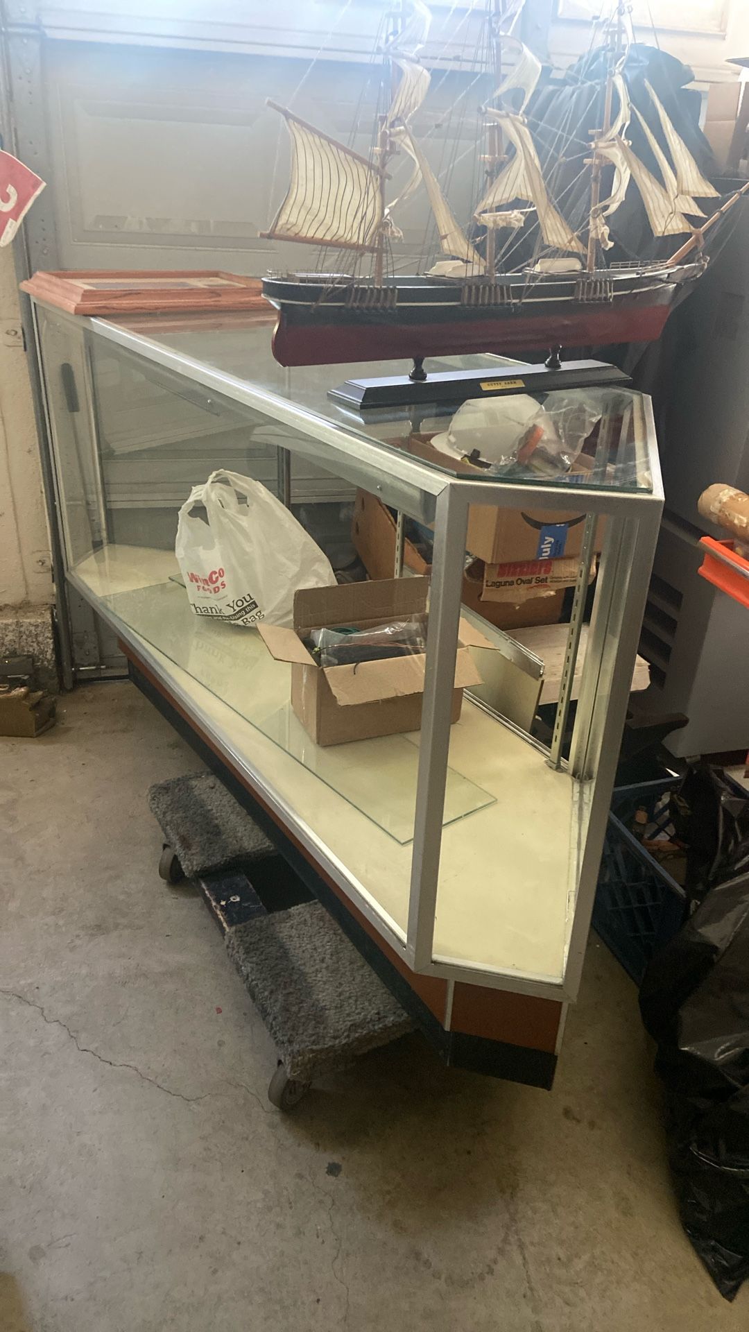 Display Cabinet