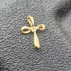 14k Diamond Gold Cross 