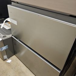 Samsung Set Pedestal Washer Dryer Great Shape Open Box 