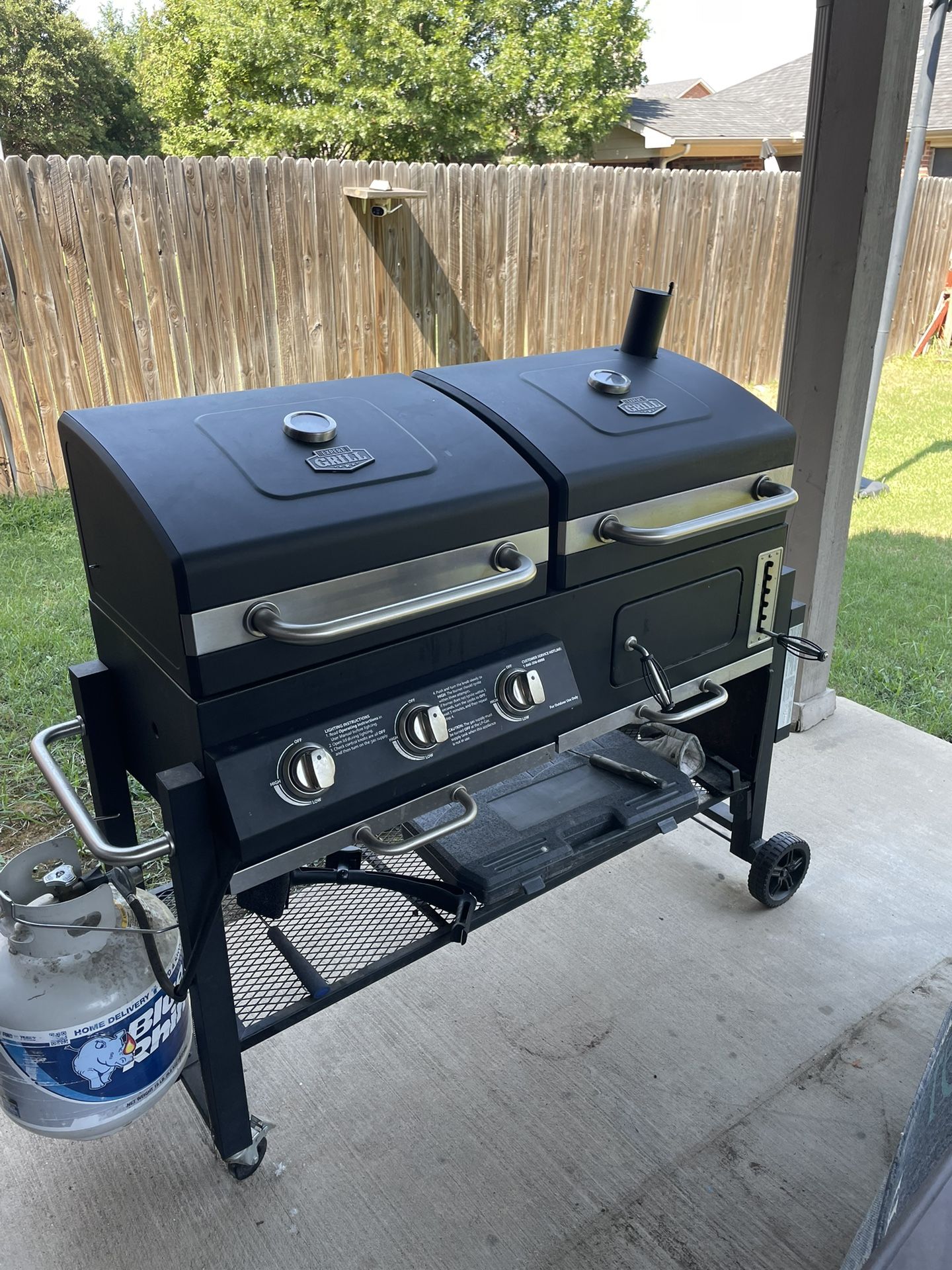 Very Nice Charcoal And Gas Grill