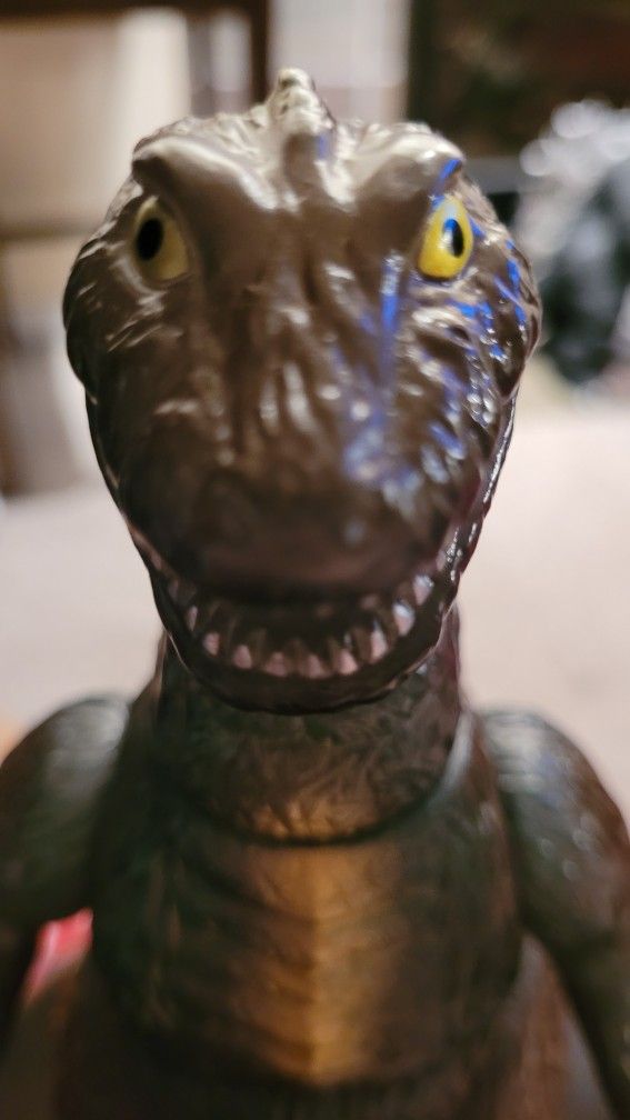 Godzilla Marmit Vinyl Wars. Entertainment Exclusive