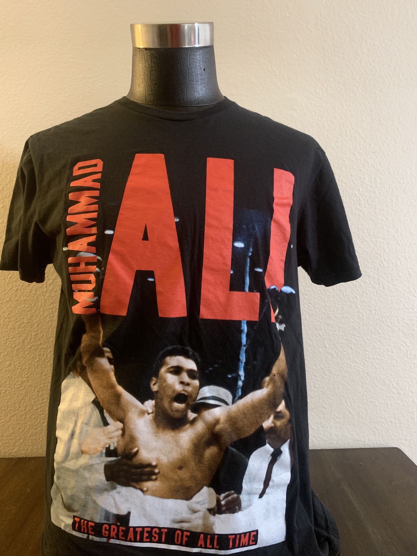Muhammad Ali t-shirt sz L 