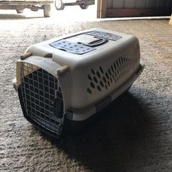 Small dog kennel pet taxi carrier