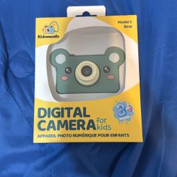 Digital Camera 