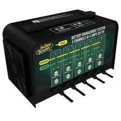 Battery Tender 5 Bank Shop Battery Charger. Brand New In Box