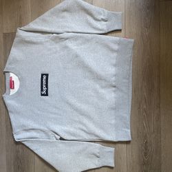 Supreme Grey Crenwneck 