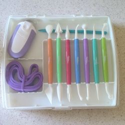 10 Piece Wilton Fondant Tool Decorating Set