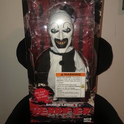Terrifier Mezco Doll With Sound 