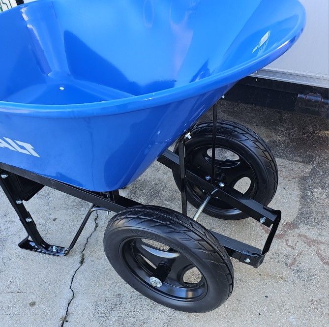 KOBALT 7 FT CU.... 2 WHEELS ....PUSH WHEELBARROW...NEW.....$ 150
