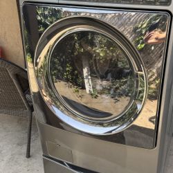 Kenmore Front Load  Washer With Pedestal 